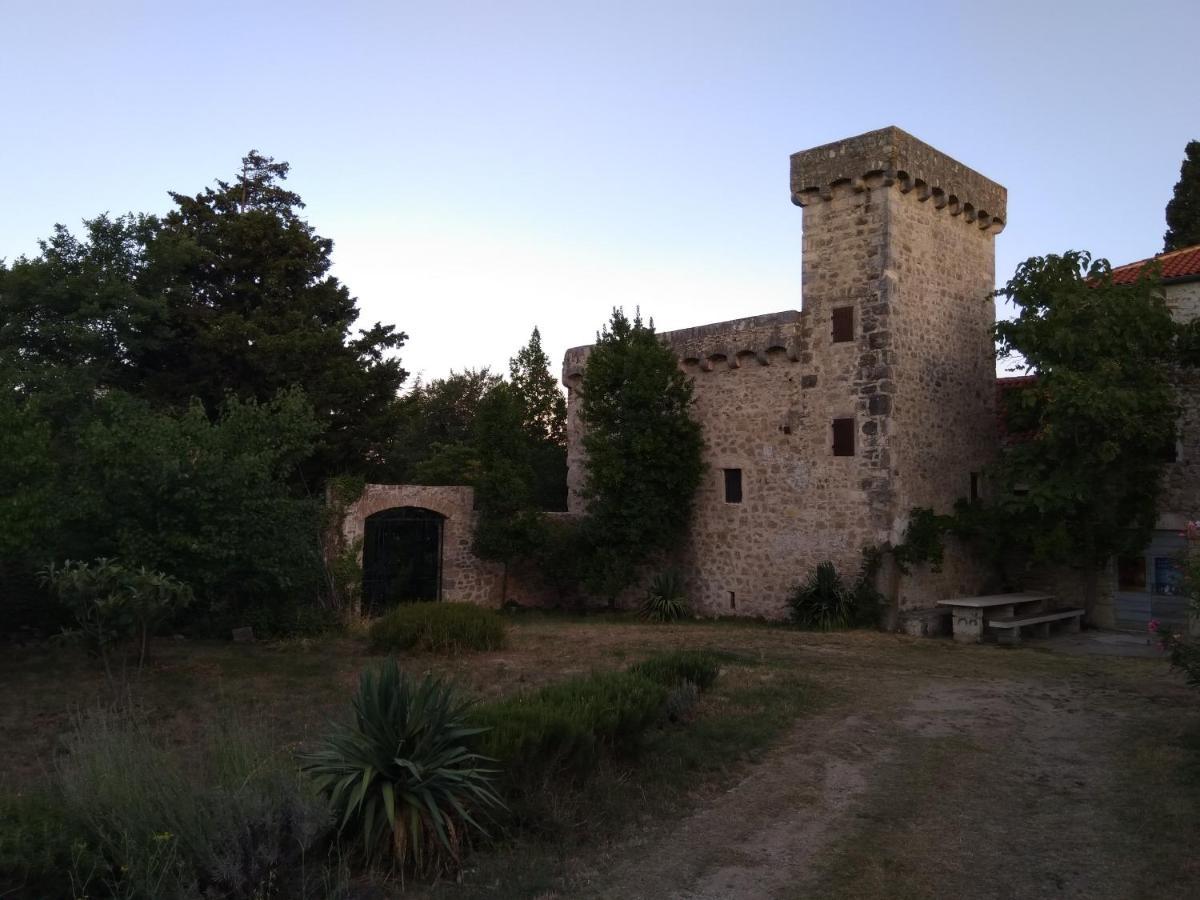 Jankovich Castle Leilighet Benkovac Eksteriør bilde